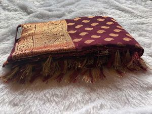 Elegant Maroon &amp; Gold Saree♥️