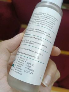 Plum Cica &amp; Hya-Betaine Vegan Mucin Essence