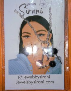 Jewels by Sirani Sparkling Pendant Set