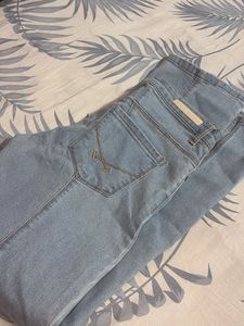 Light Wash Flared Jeans