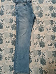 Levi's Straight Fit Men's Blue Jeans