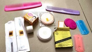 14 Comb Accessories
