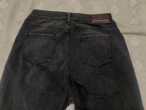 Vero Moda Charcoal straight cut DenimJeans