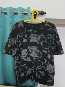 Stylish Floral Print T-Shirt