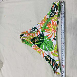 Tropical 🪔Print Bikini Bottoms