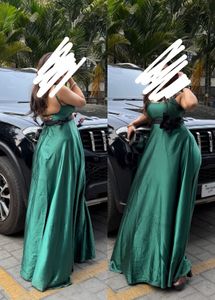Stunning Emerald Green Evening Gown