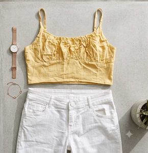 Yellow Smocked Crop Top 🌼