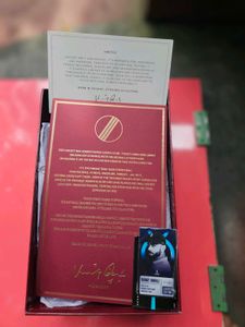One8 Seam XVIII Signature in Resell