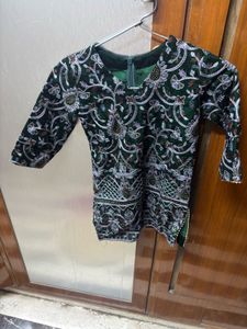 Embroidered Green Kurta
