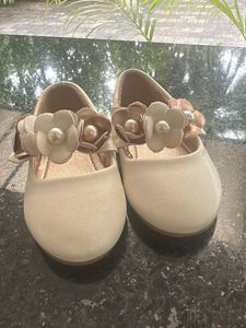 imported Cute White Floral Mary Jane Shoes
