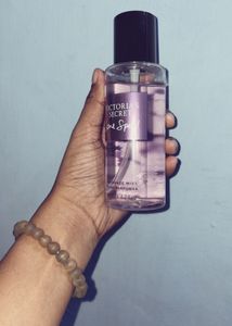 Victoria's Secret Love Spell Fragrance Mist