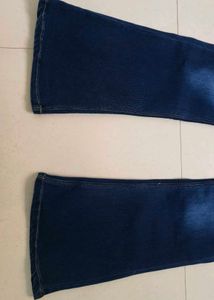 Stylish Flare Leg Jeans