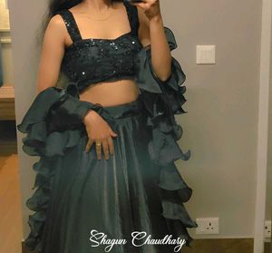 Elegant Ruffled Lehenga Choli Set