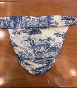Uptownie w/b floral design top