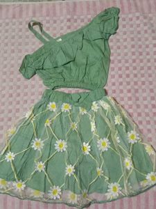 Cute green Daisy Print Two-Piece Set