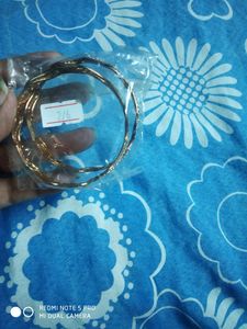 ONLY SWAP OR CASH NOT FOR POINTSRose Gold Kangan set of 2