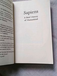 Sapiens: A Brief History of Humankind