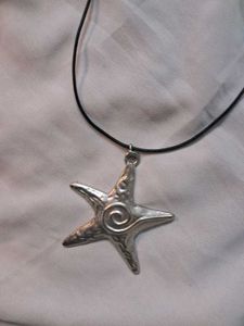 Y2K Starfish charm Necklace ✧