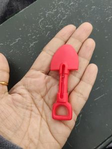 Barbie Snow Shovel