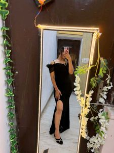 Elegant Black Feather Trim Maxi Dress