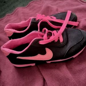 Pink Sneaker Shoes For Women