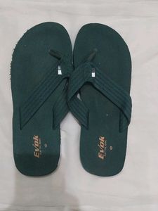 Evok Flip Flops - Dark Green