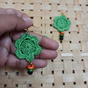 Green Crochet Flower Earrings With Pendant