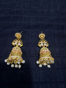 Elegant Pearl and Gold Jhumka Earrings