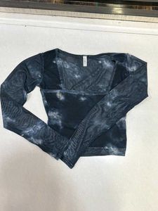 Tie-Dye Long Sleeve Crop Top