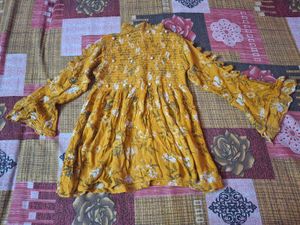 Stylish Yellow Floral Top