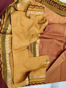 Elegant Yellow Saree with Intricate Design