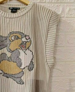 ZARA disney Classic Vest 🐇
