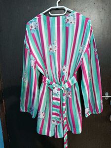🌈 Stylish Striped Short Jumpsuit Polyester Size S