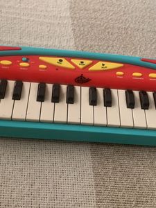 Toy Keyboard