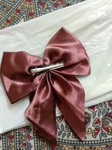 Elegant Satin Bow Hair Clip with Pearls