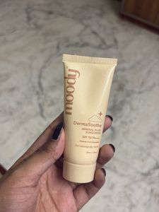 Moody DermaSoothe Mineral Fluid Sunscreen SPF 50