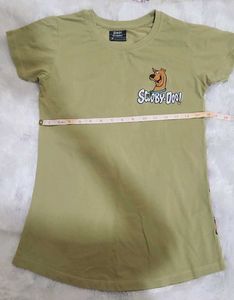 Scooby-Doo Graphic T-Shirt