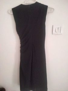Chic Black Dress - Zara ( XS)