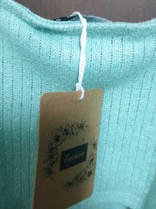 Mint Green Ribbed Crop Top small size no 138