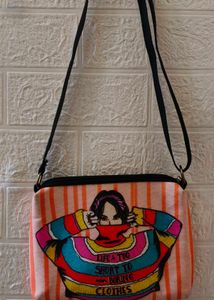 Vibrant Graphic Pouch with Daisy Jewelry Set