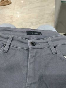 Stylish Grey Slim Fit Jeans