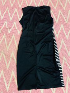 Striped Sleeveless Sheath Dress
