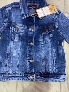 High StarWashed Button-Front Denim Jacket with Sli