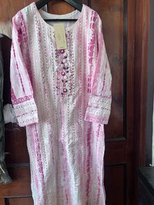 Pink &amp; White Embroidered Kurta