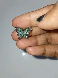 Tarshique Butterfly Diamond pendant 💙🪽