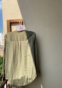 Forever 21 Green Long Sleeve Top