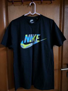 t shirts