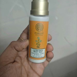 Forest Essentials Ultra-Rich Body Milk