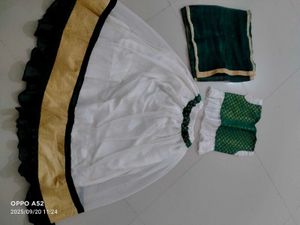 Girls' Ethnic Lehenga Choli Set
