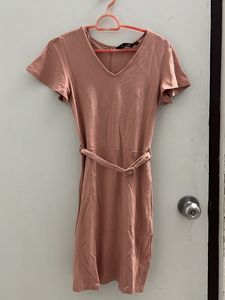 Chic Rose Pink V-Neck Belted Dress